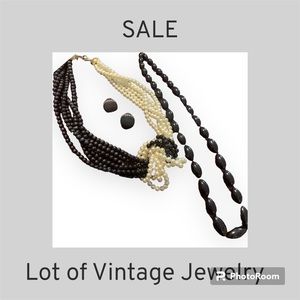 Awesome 1980s Fashion Jewelry- Lot